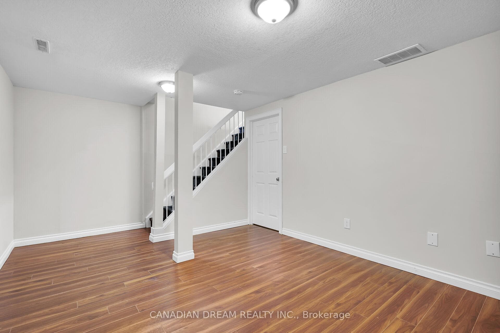 101 Highview Avenue Unit 18 photo 28