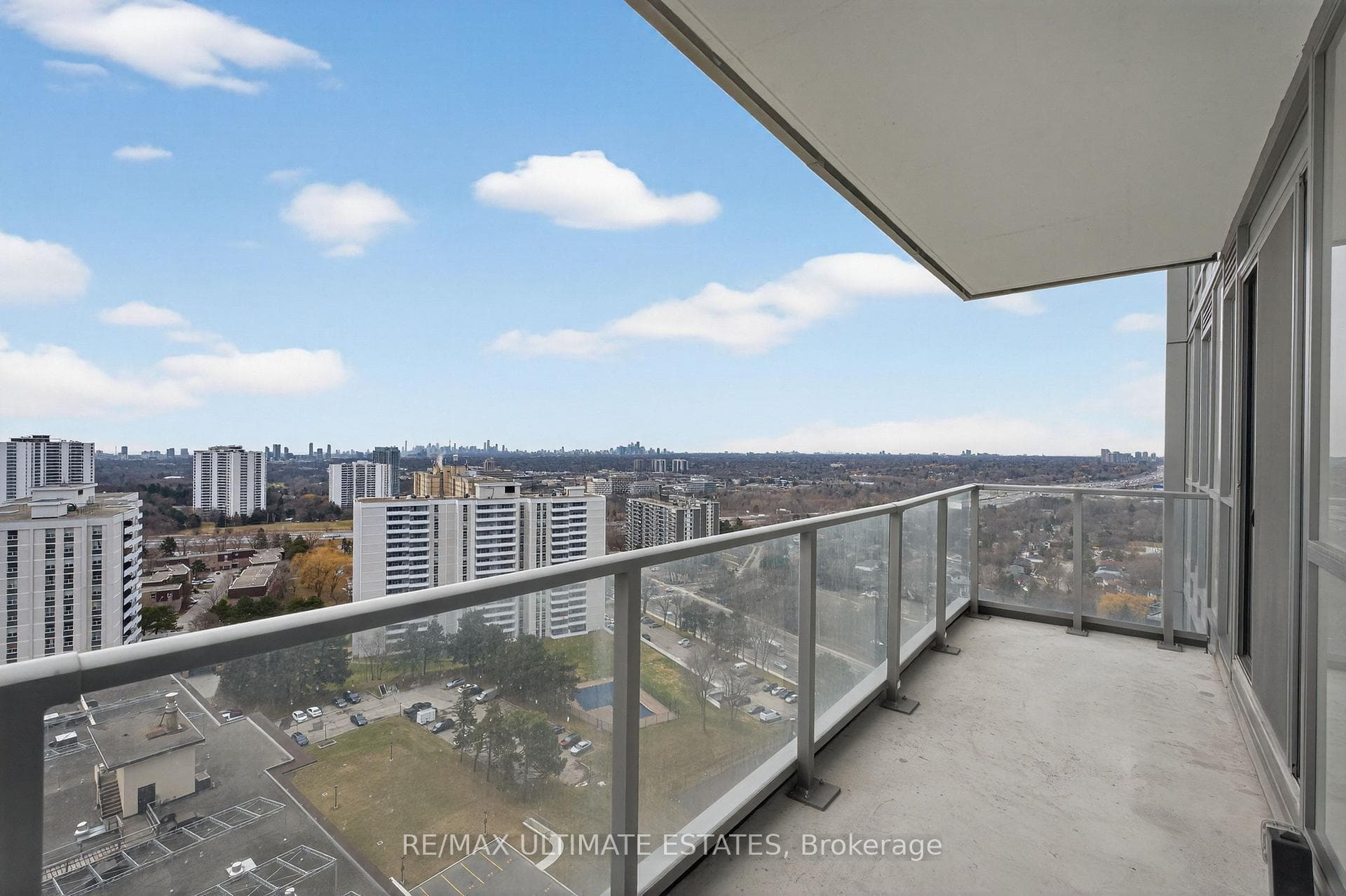 32 Forest Manor Road Unit 1809 photo 27