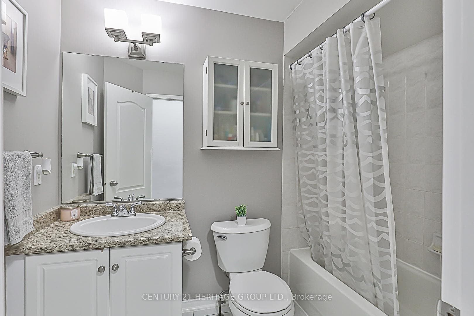 180 Blue Willow Drive photo 28