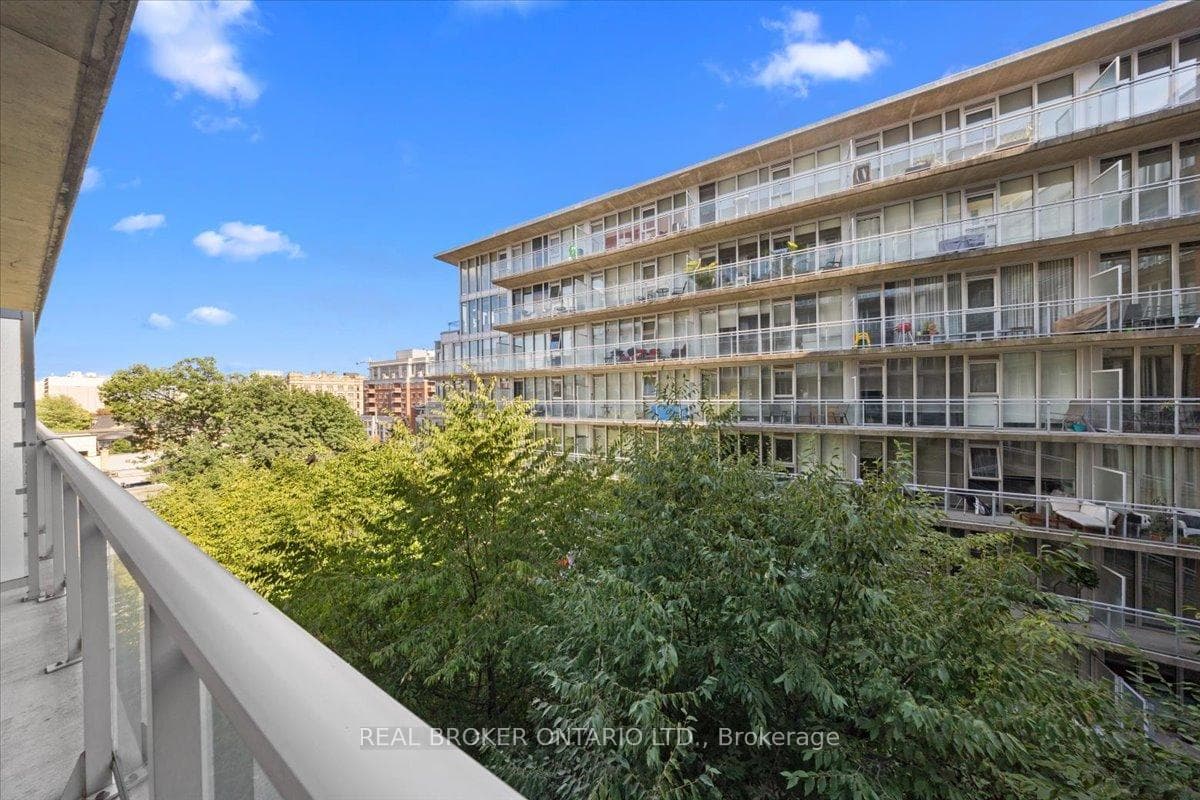 354 Gladstone Avenue Unit 503 photo 22