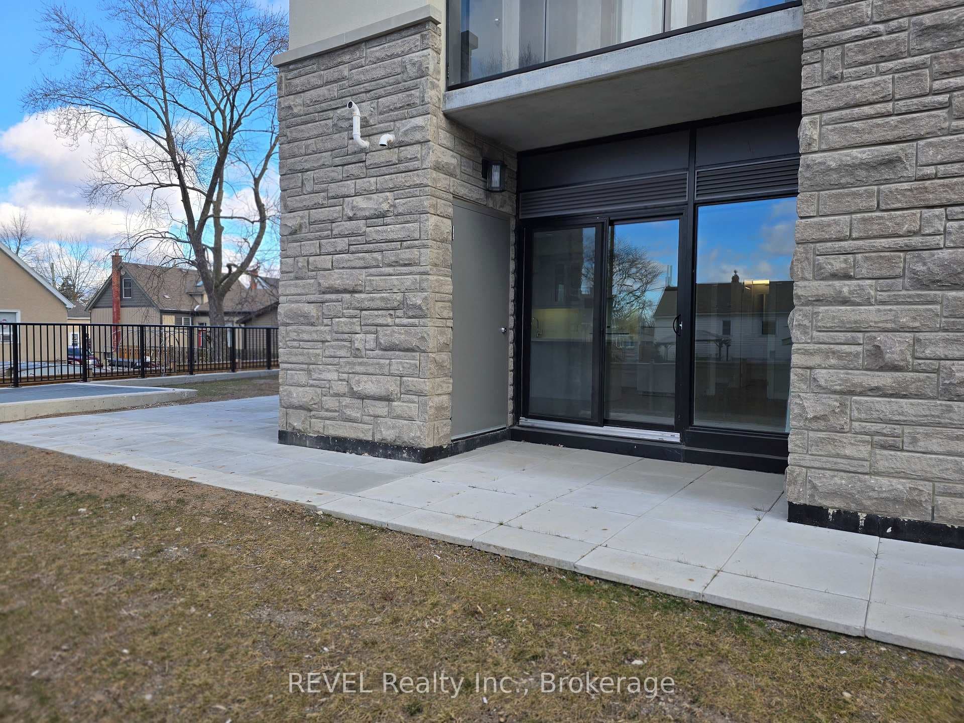 50 Herrick Avenue Unit 140 photo 19
