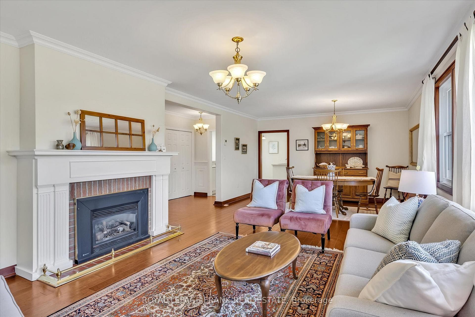 455 Manorhill Avenue photo 9