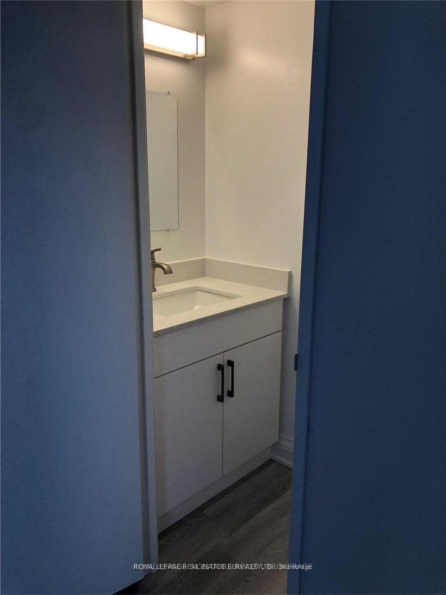 3100 Kirwin Avenue Unit 2706 photo 10