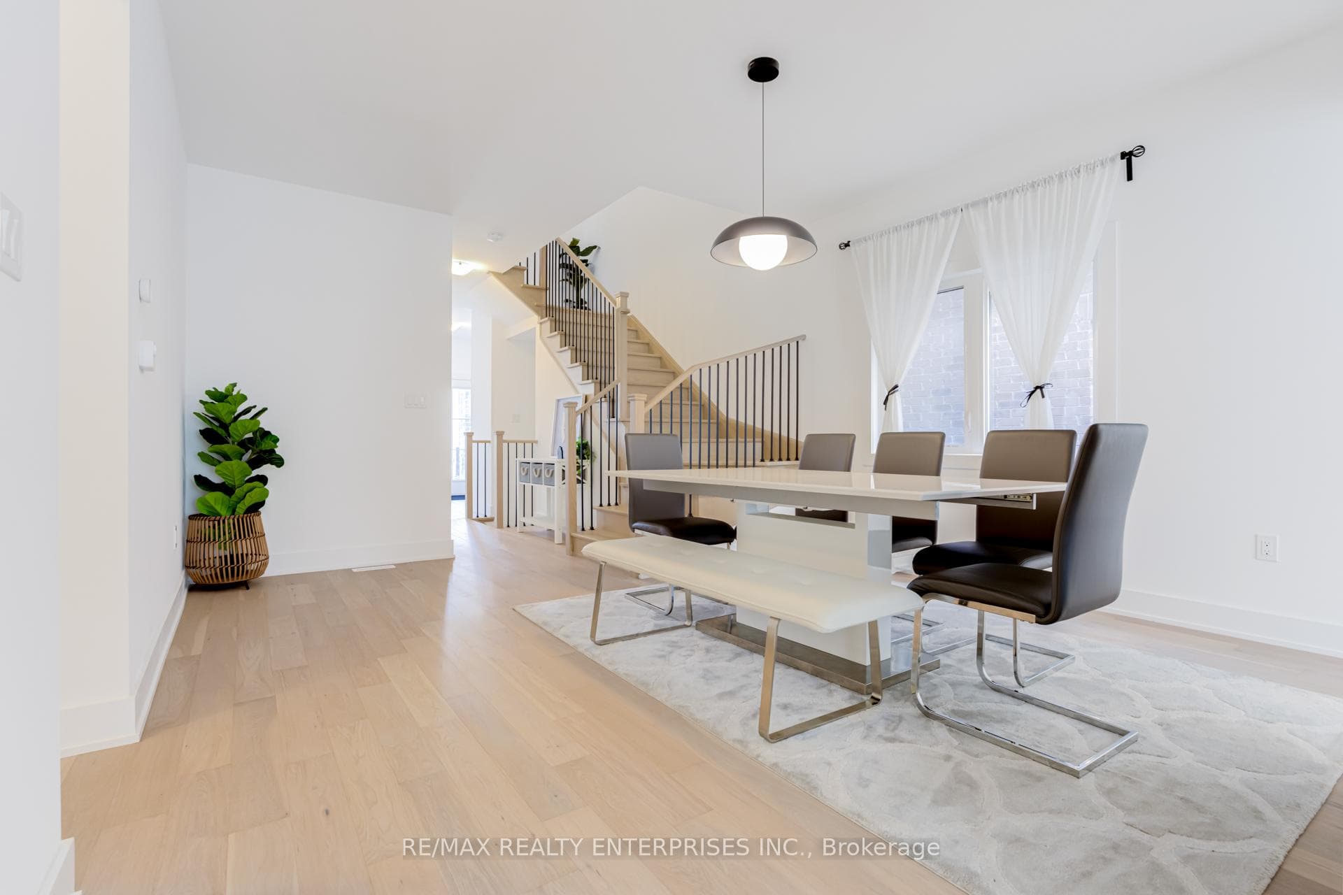 61 Wheatfield Road photo 6