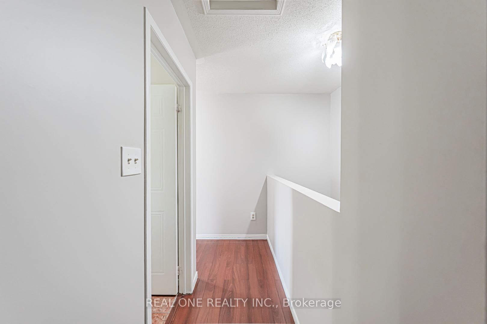 66 Sidney Belsey Crescent Unit 301 photo 26