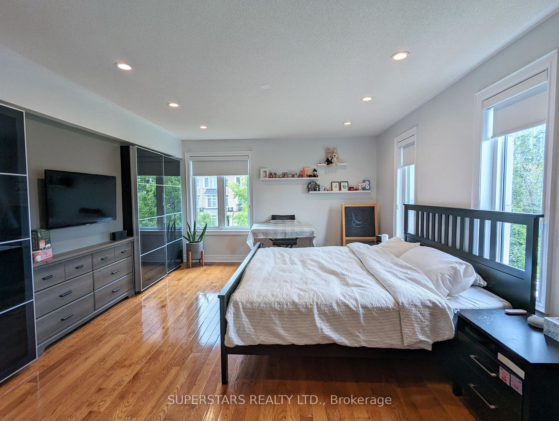 71 Drewry Avenue photo 14