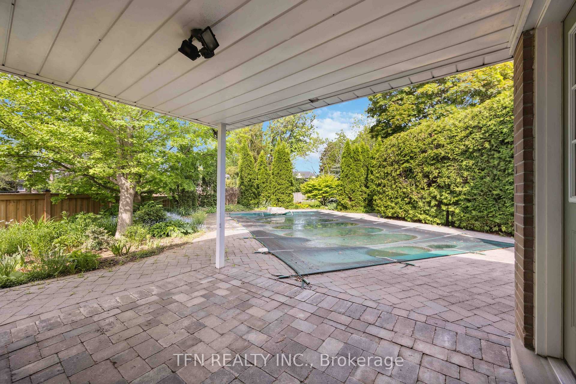 30 Honeybourne Crescent photo 33