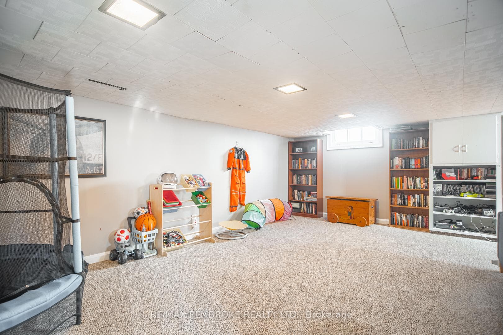 251 Broadview Drive photo 36