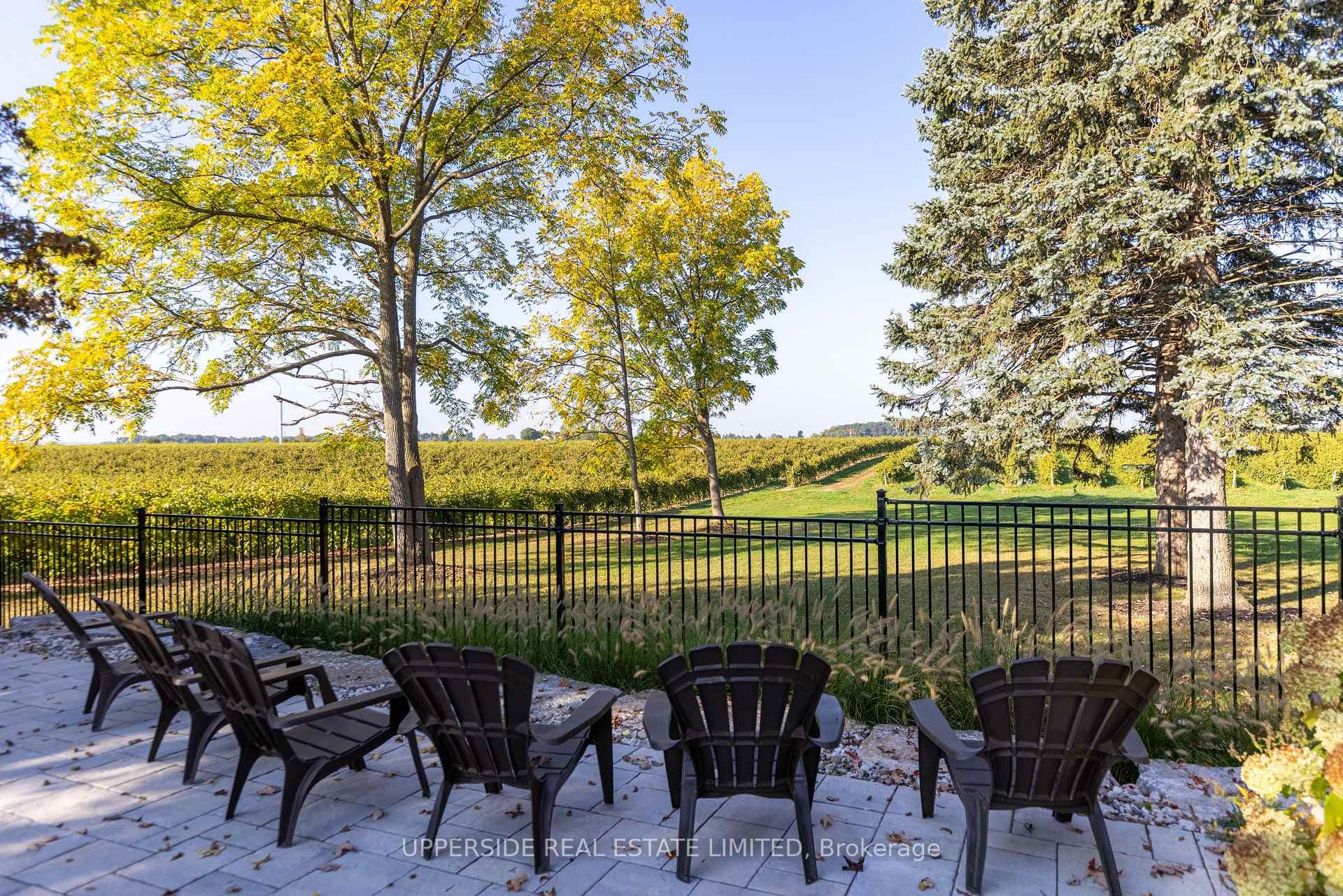 15886 Niagara Parkway photo 10
