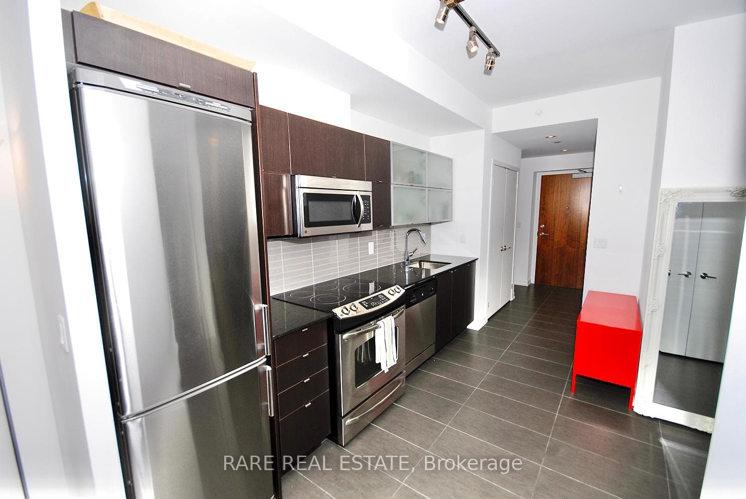 170 Fort York Boulevard Unit 1101 photo 2