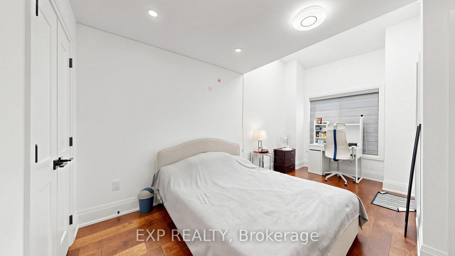 44 Tower Drive photo 38