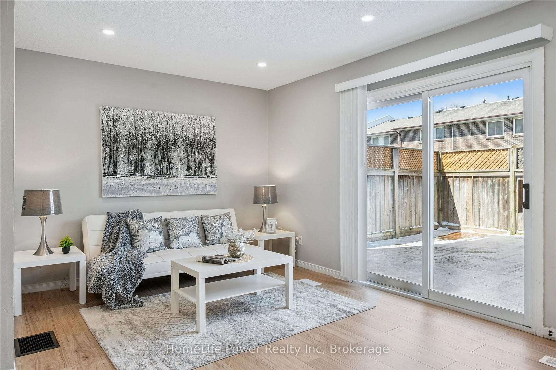 31 Greengate Road Unit #239 photo 4