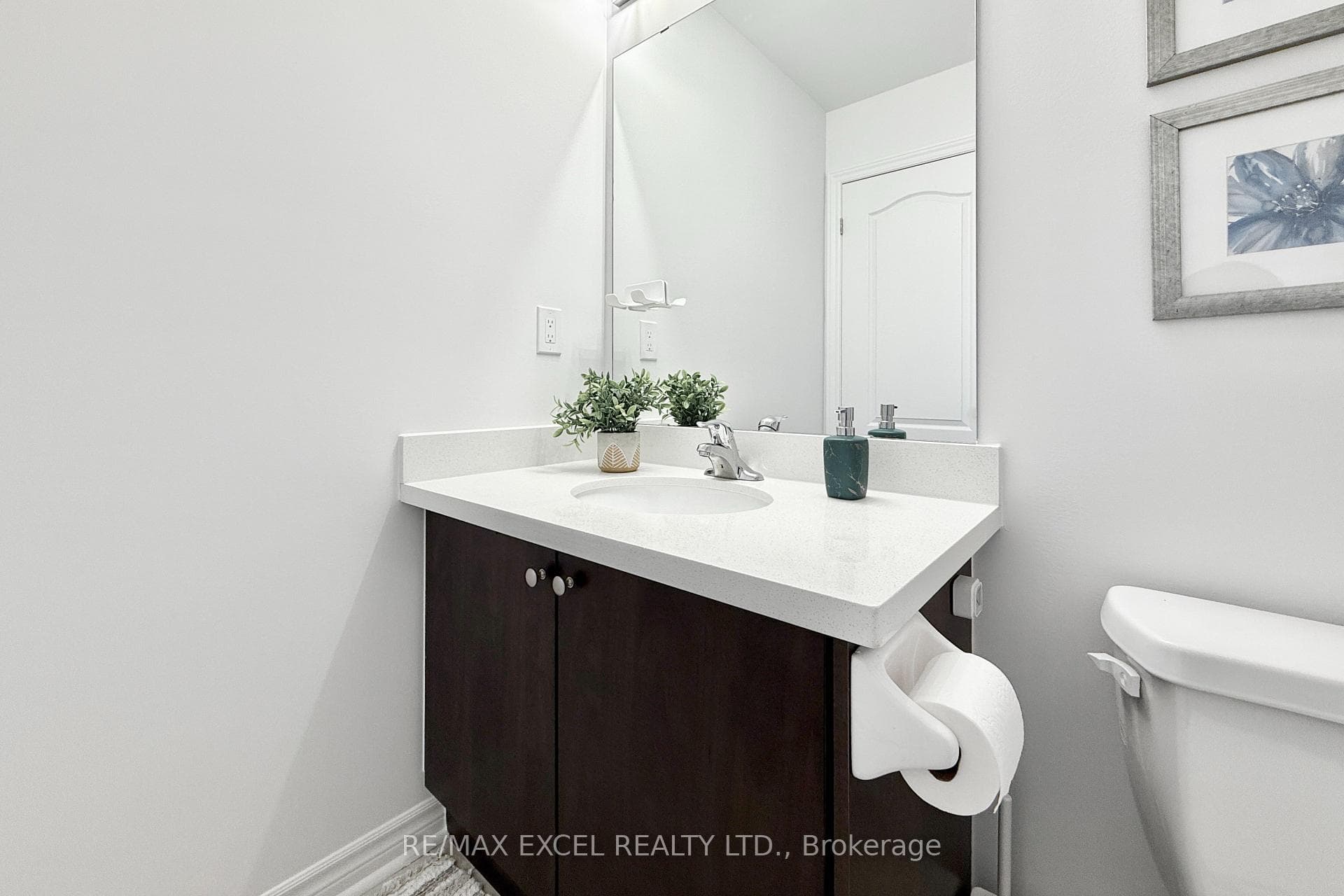 55 Vettese Court photo 29