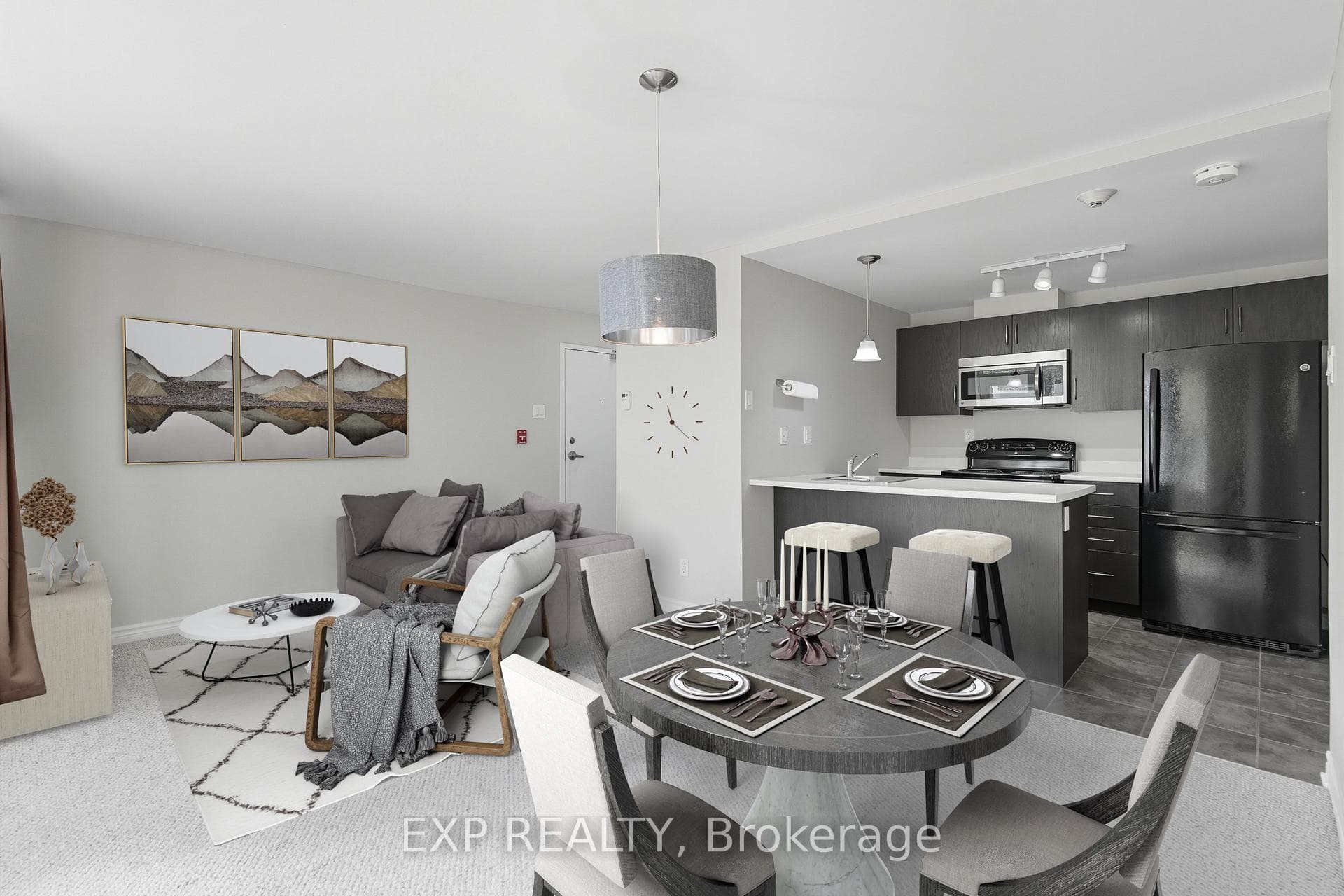 330 Everest Private Unit A photo 9