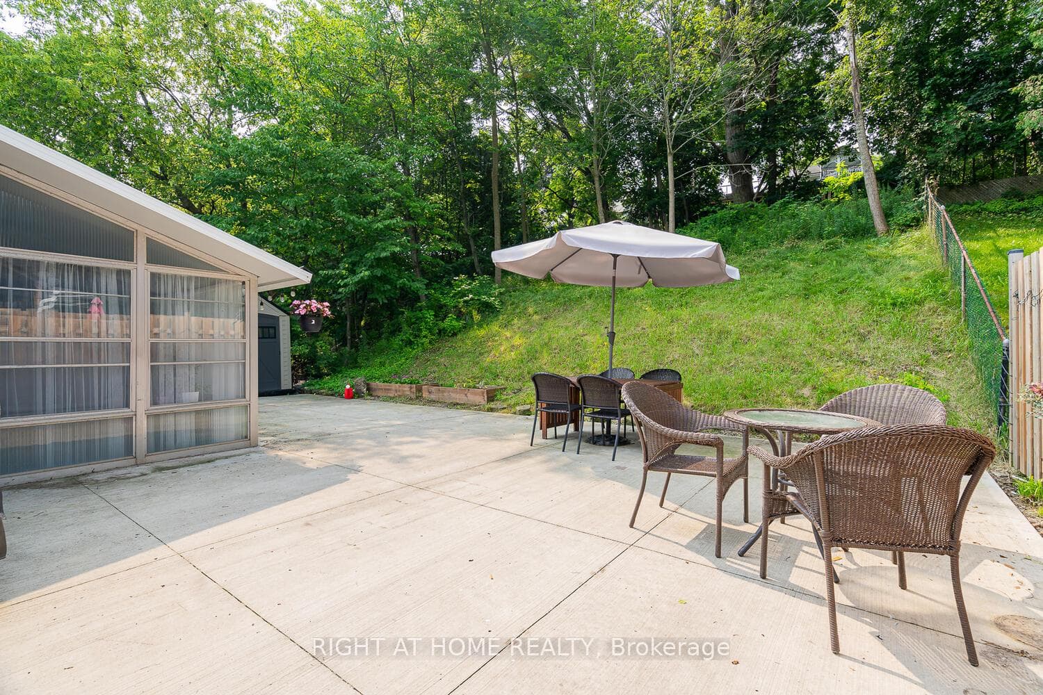 90 Mercer Street photo 32