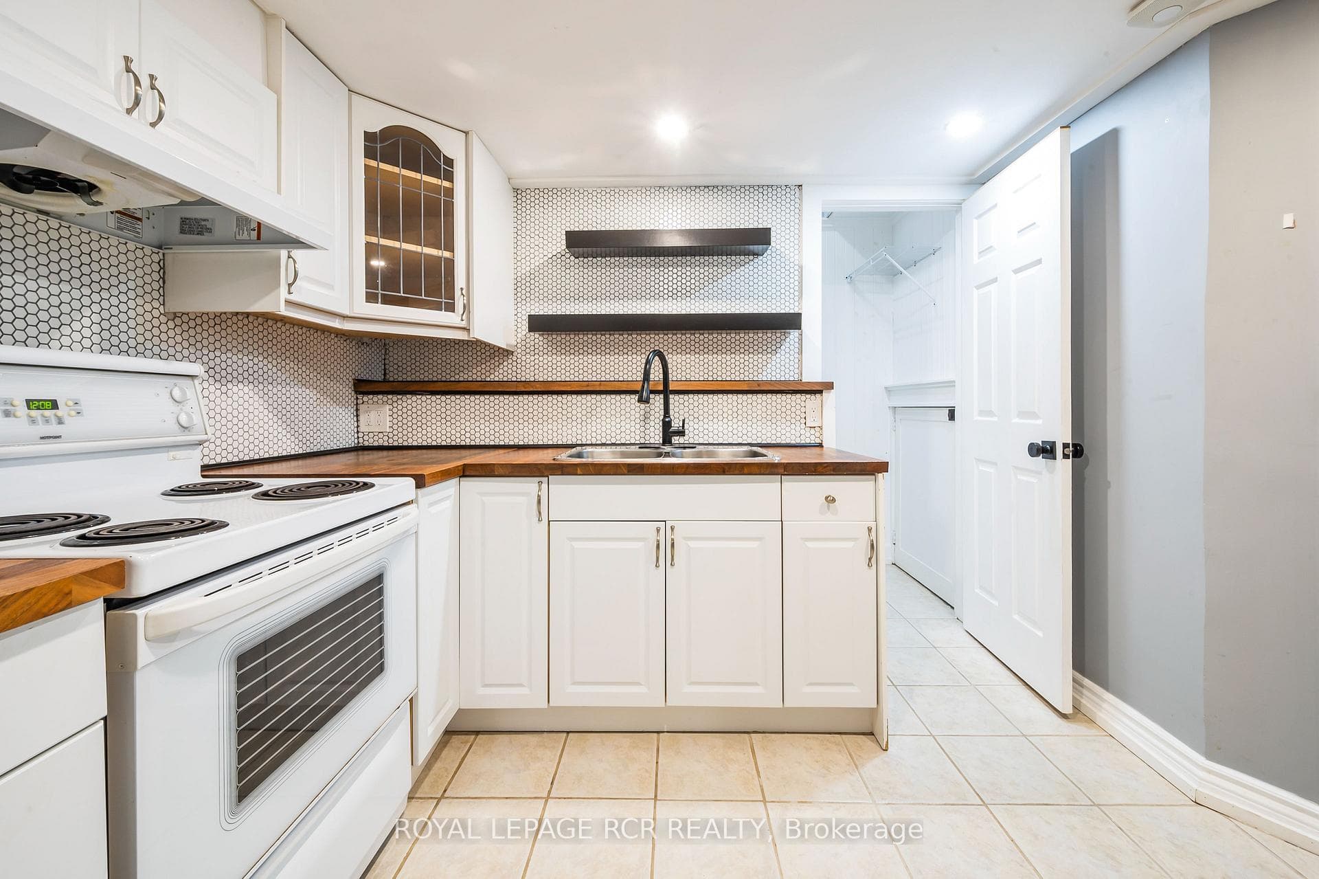 57 Second Street Unit Lower photo 3