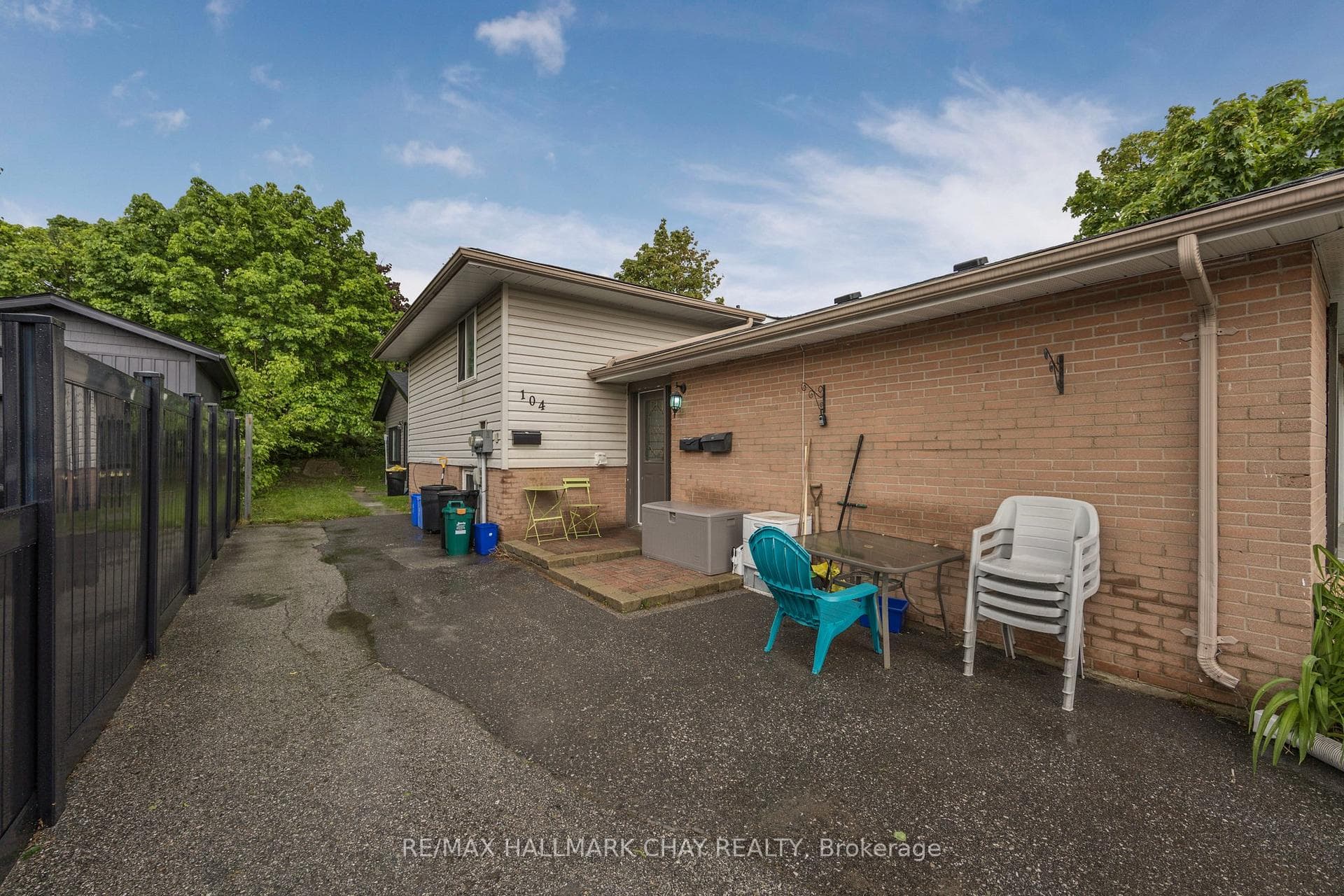 104 Daphne Crescent, Barrie - Multiplex