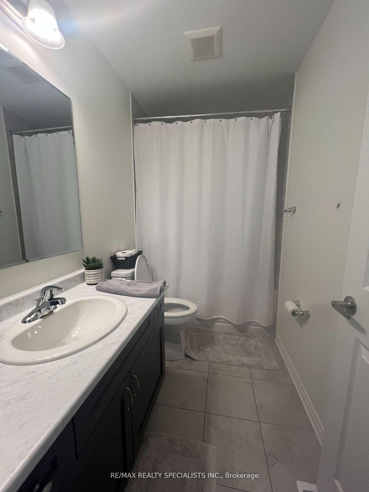 14 Callahan Court photo 10