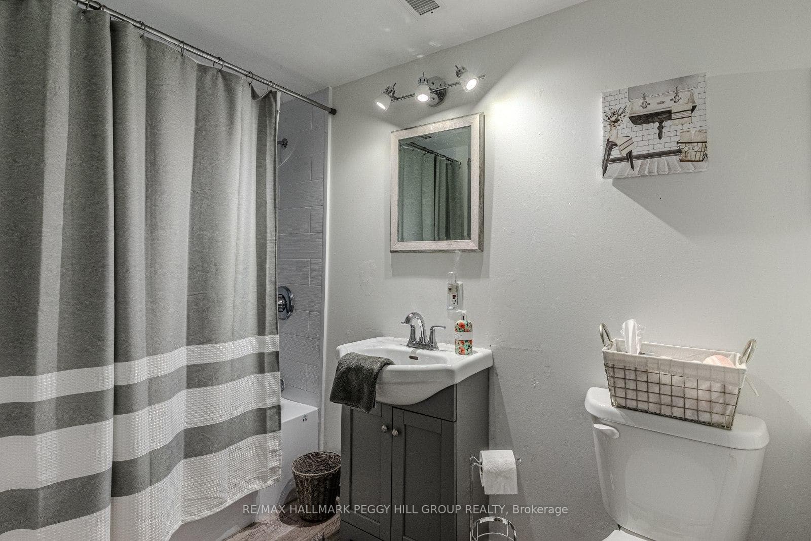2447 Ridge Road photo 16