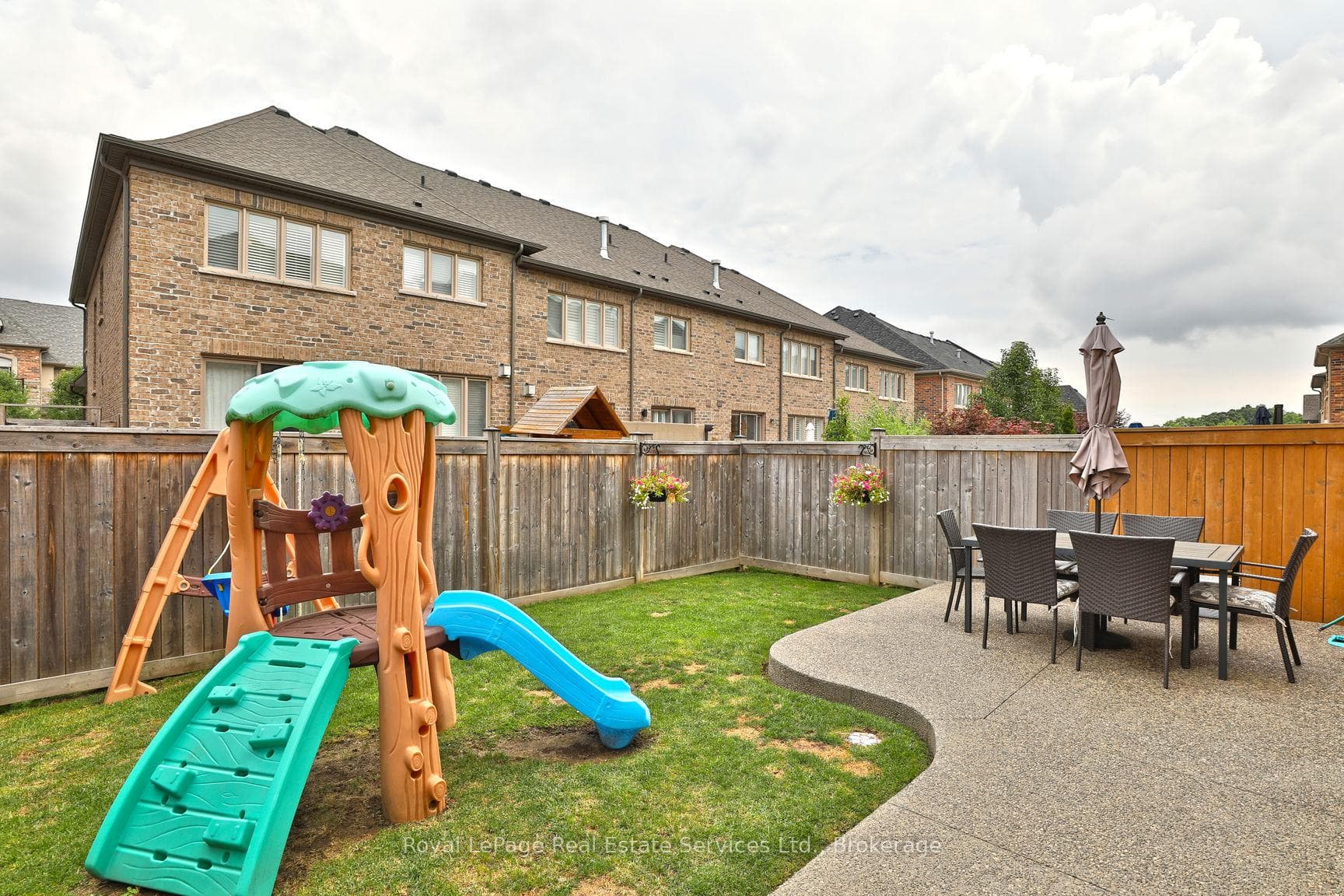 2473 Thornfield Common photo 34