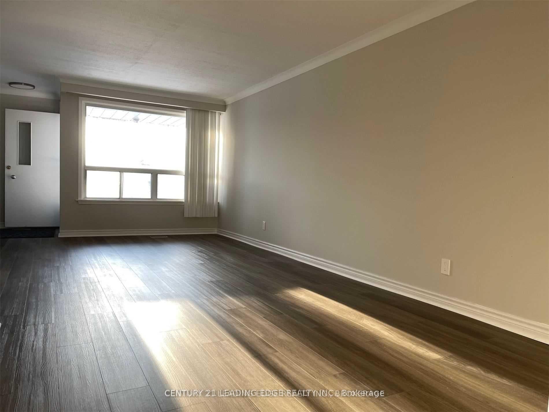 9 Caracas Road Unit Upper photo 15