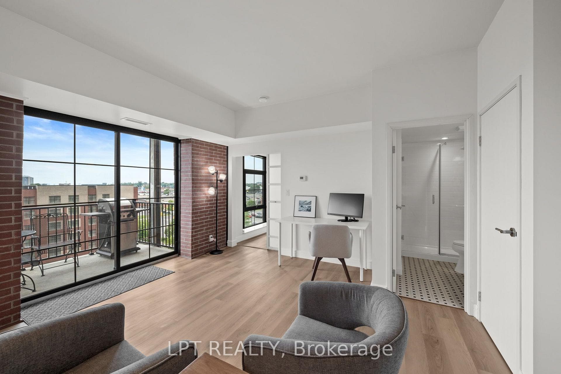 555 Anand Private Unit 707 photo 20