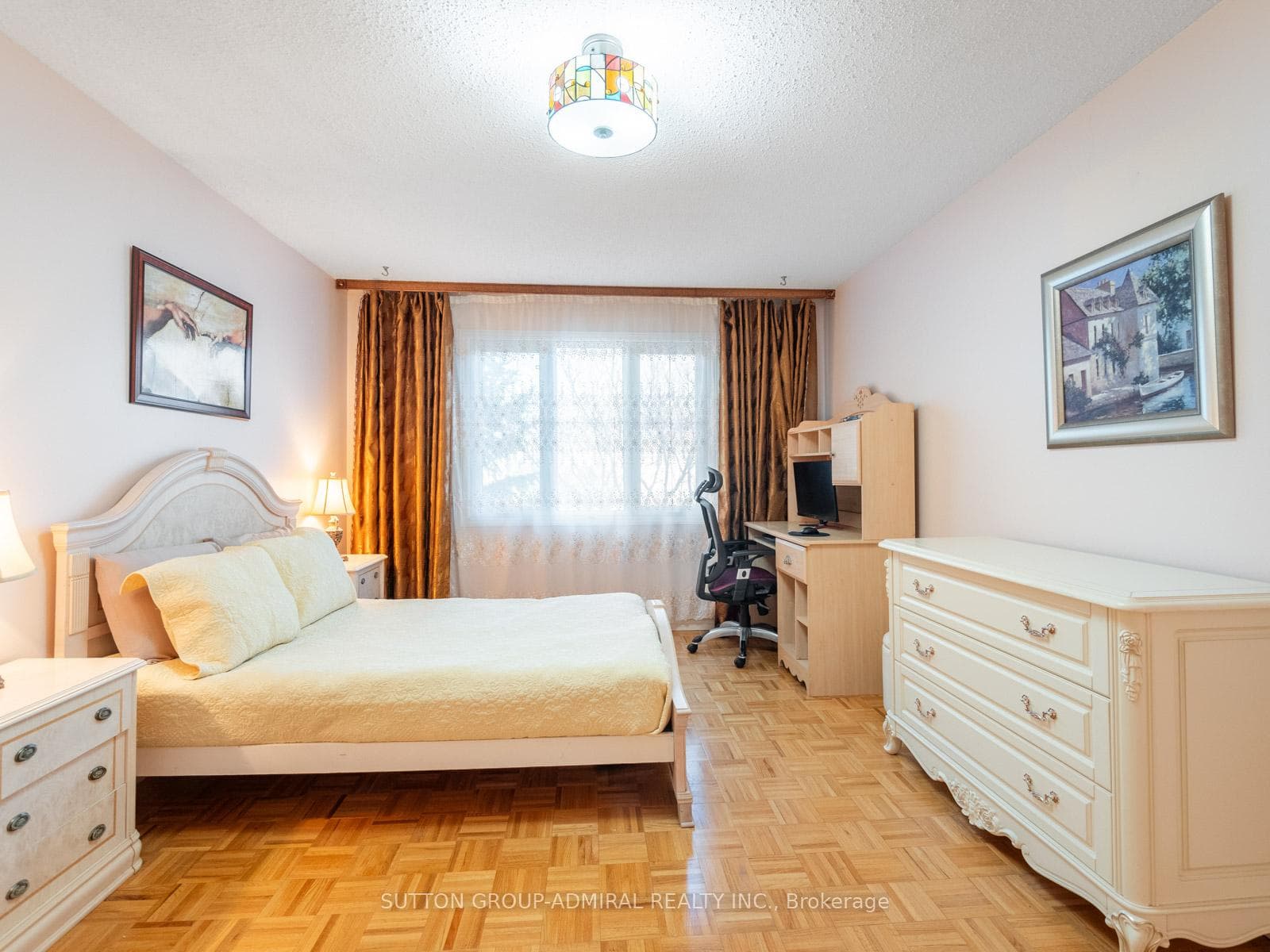 51 Houseman Crescent photo 22