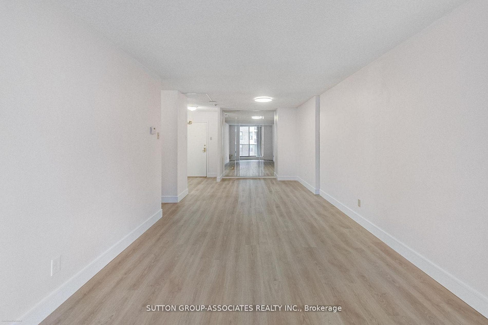 250 Jarvis Street Unit 804 photo 15