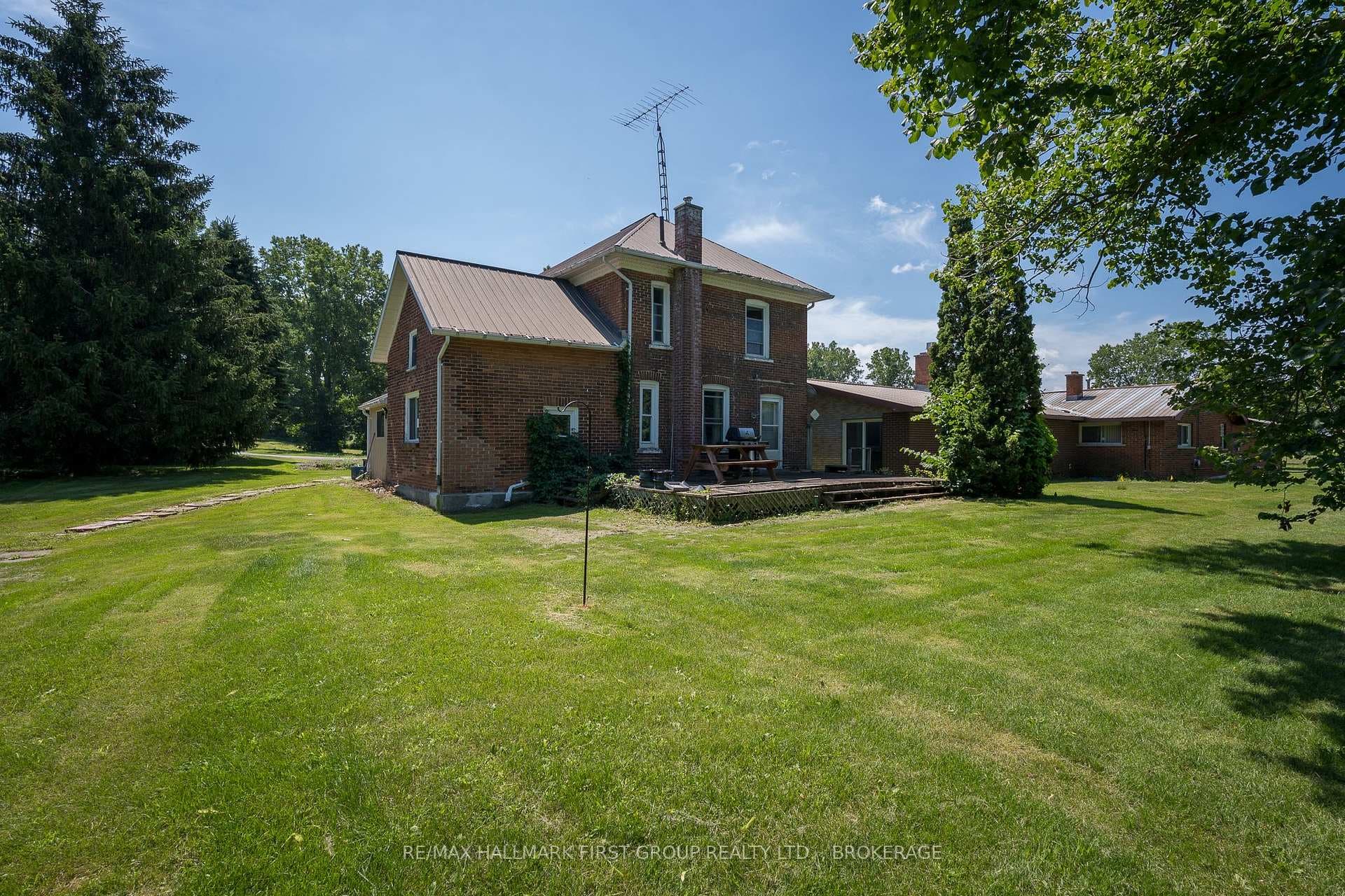 269 River Road photo 11