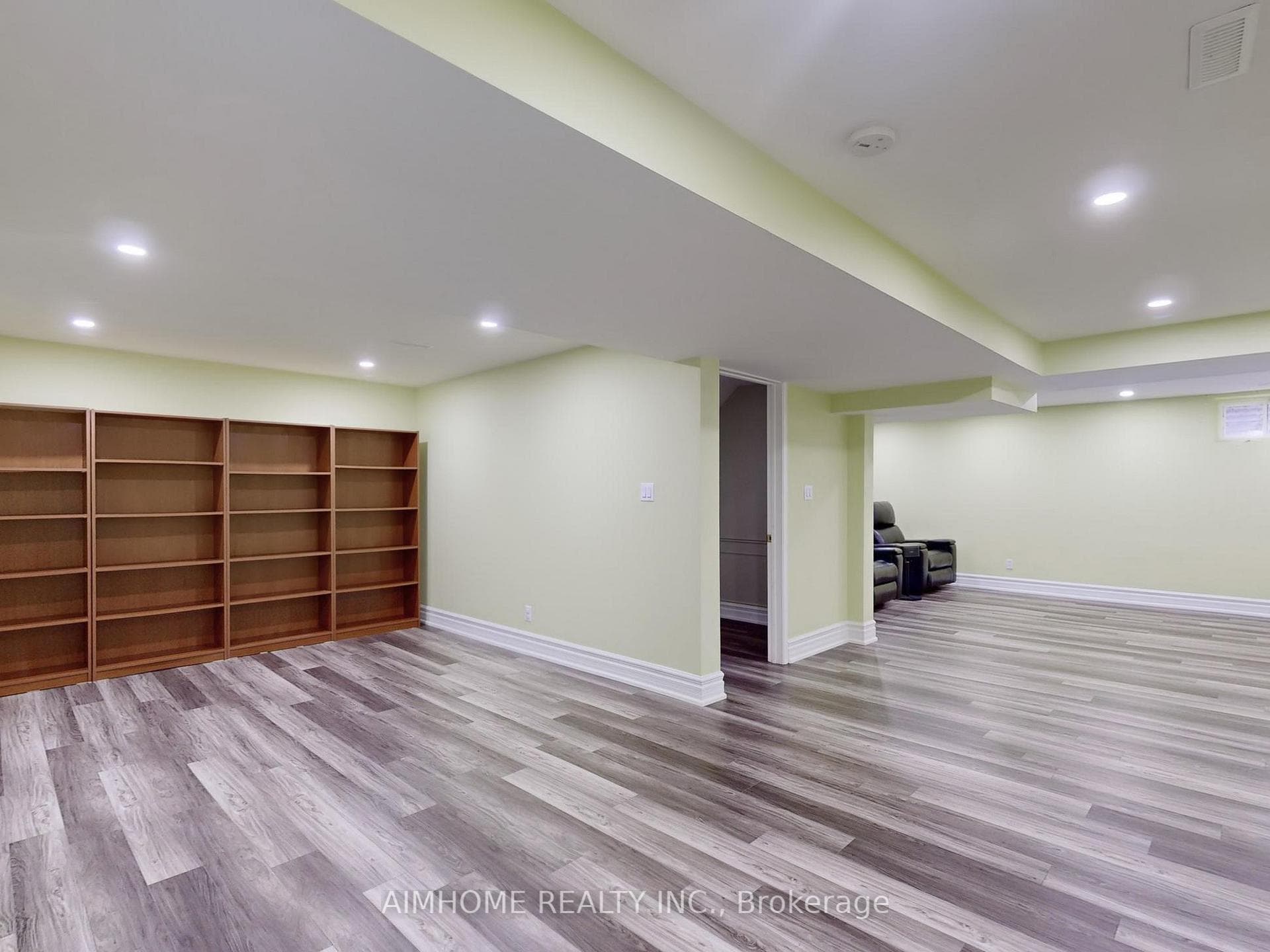 36 Liebeck Crescent photo 37
