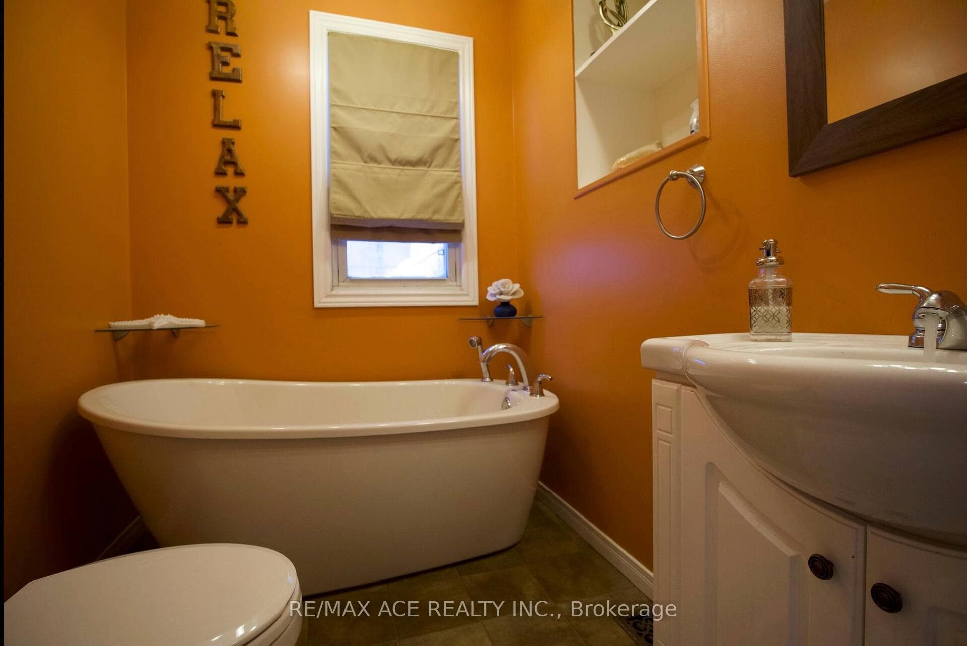 768 South Pelham Road photo 15
