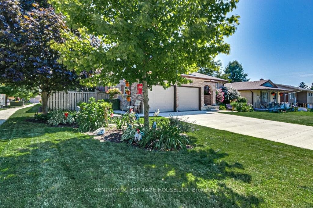63 David Drive photo 3