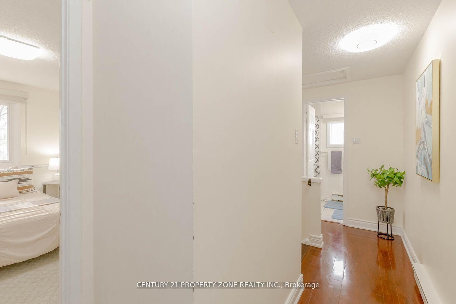 9 Glencairn Square photo 22