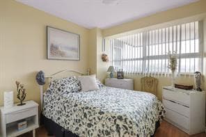 555 Brittany Drive Unit 913 photo 14