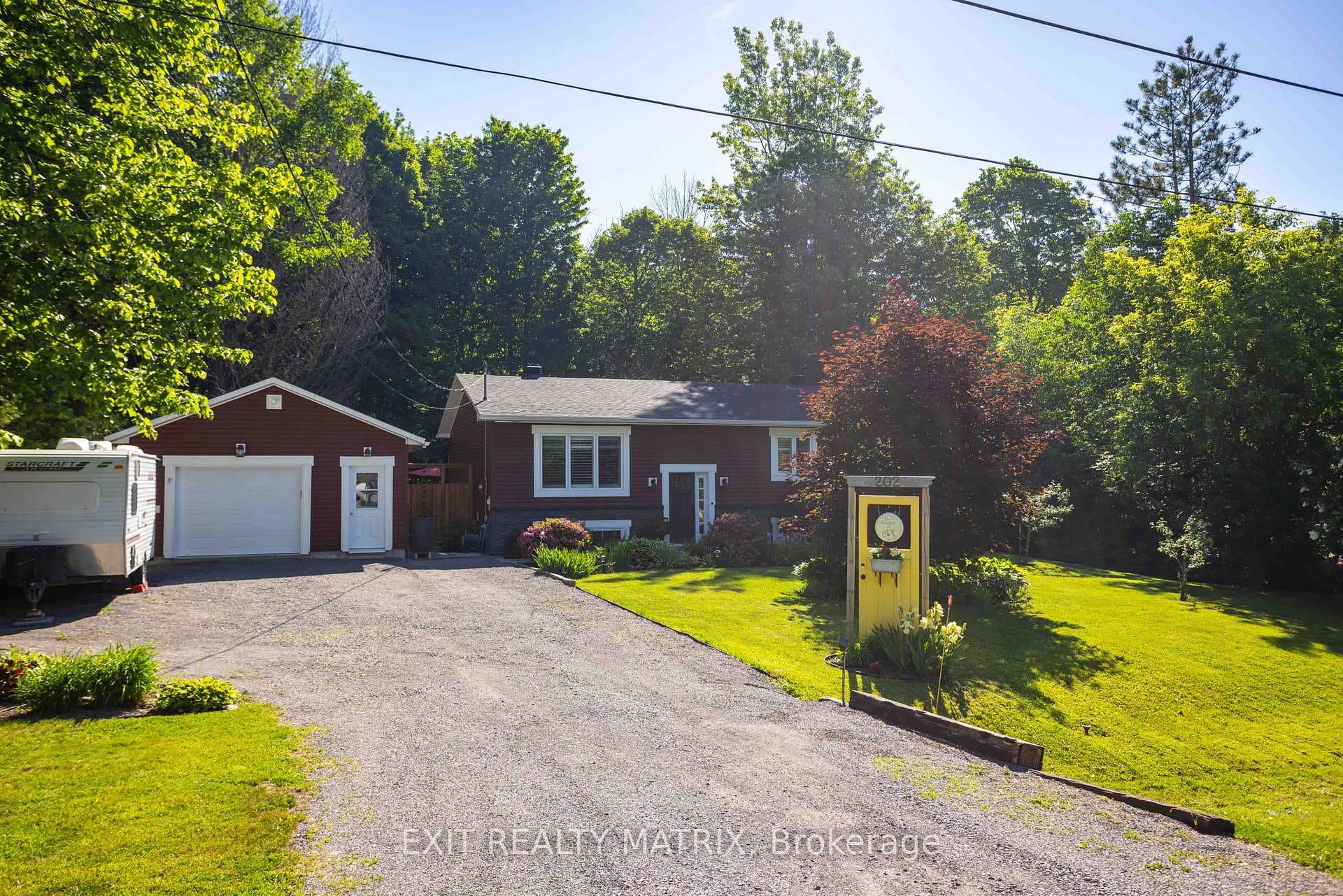 202 Maple Grove Street photo 1