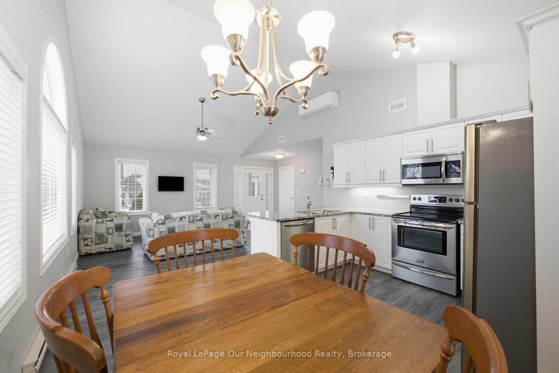 300 Croft Street Unit 3201 photo 7