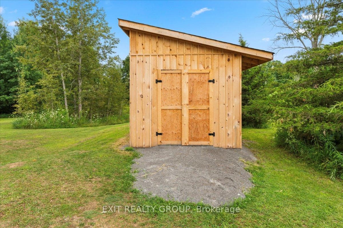 129 Viewmount Avenue photo 39