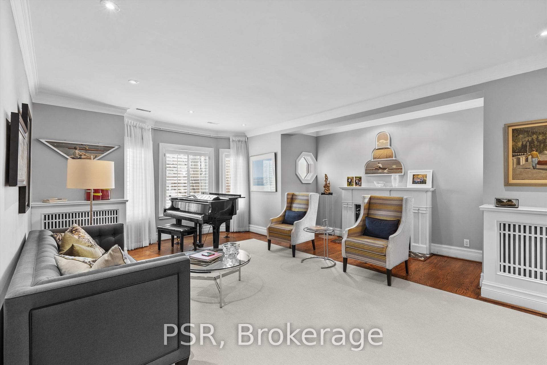 31 Clarendon Avenue photo 3