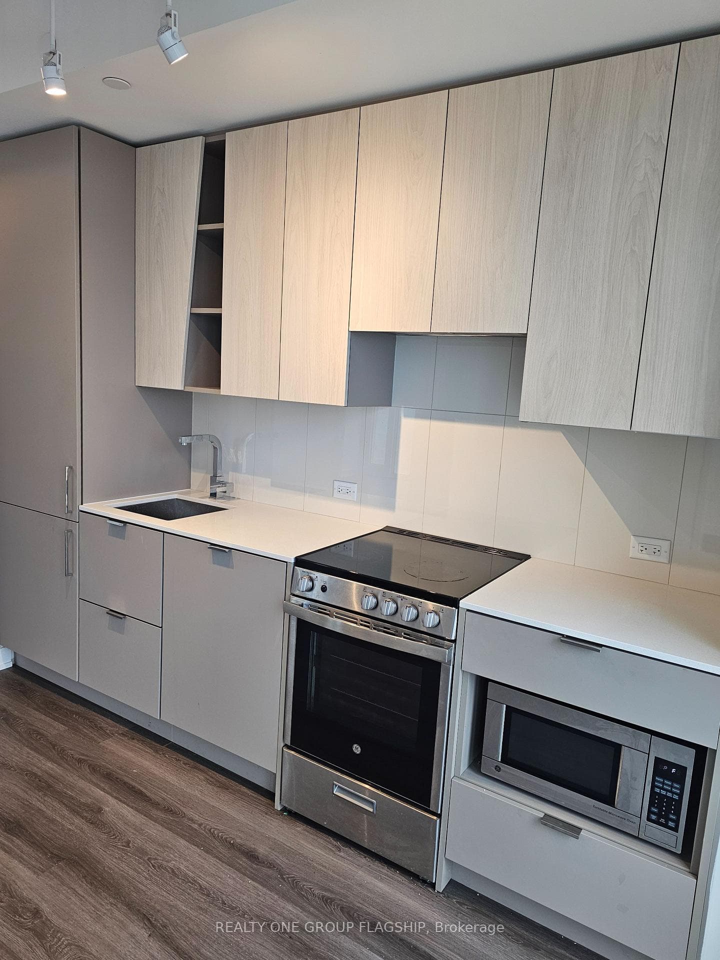 3883 Quartz Road Unit 1809 photo 10