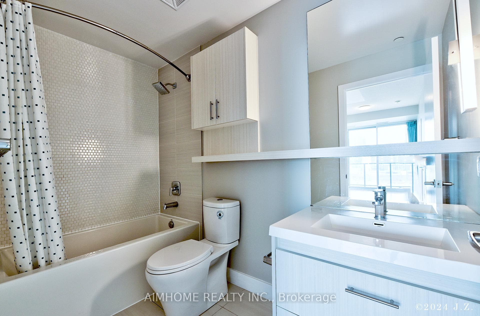 128 Fairview Mall Drive Unit 812 photo 19