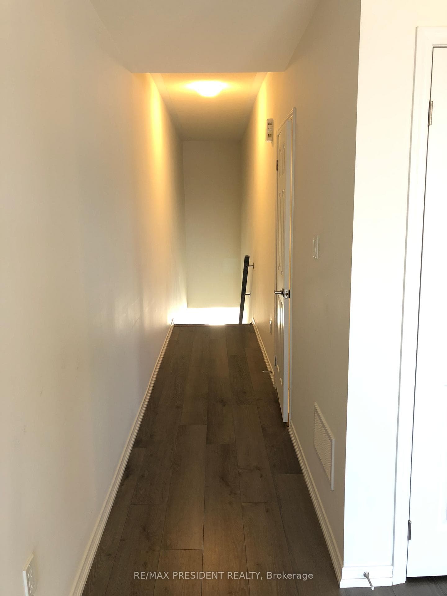 630 Rexdale Boulevard Unit 2 photo 3