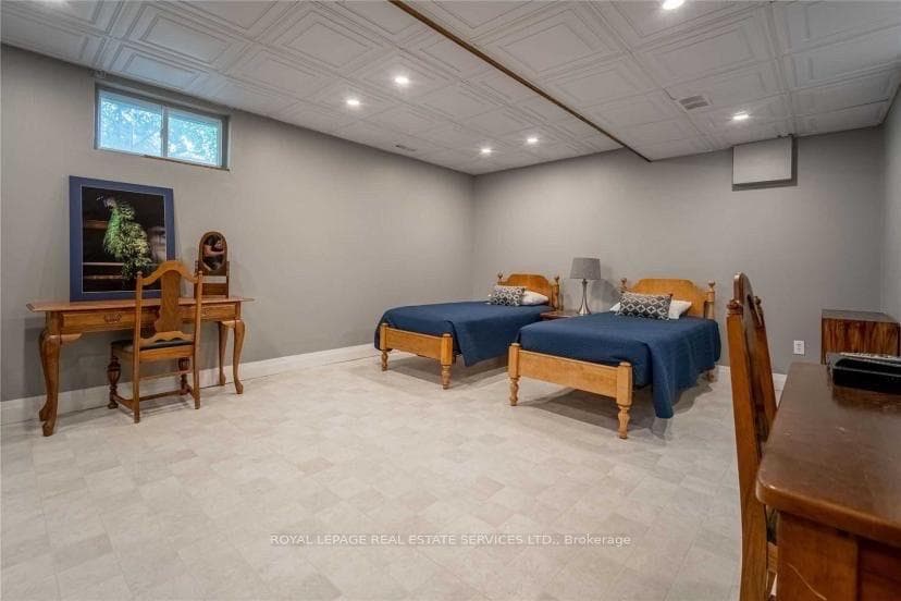 2365 Selwyn Bay Lane photo 33