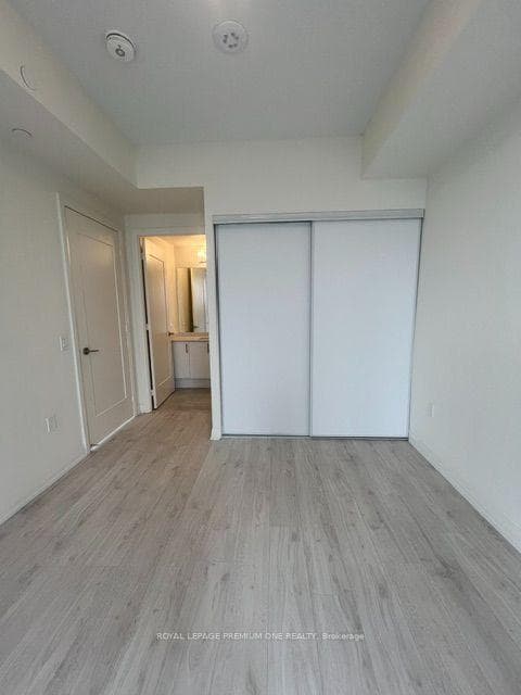 8960 Jane Street Unit 1920 photo 16