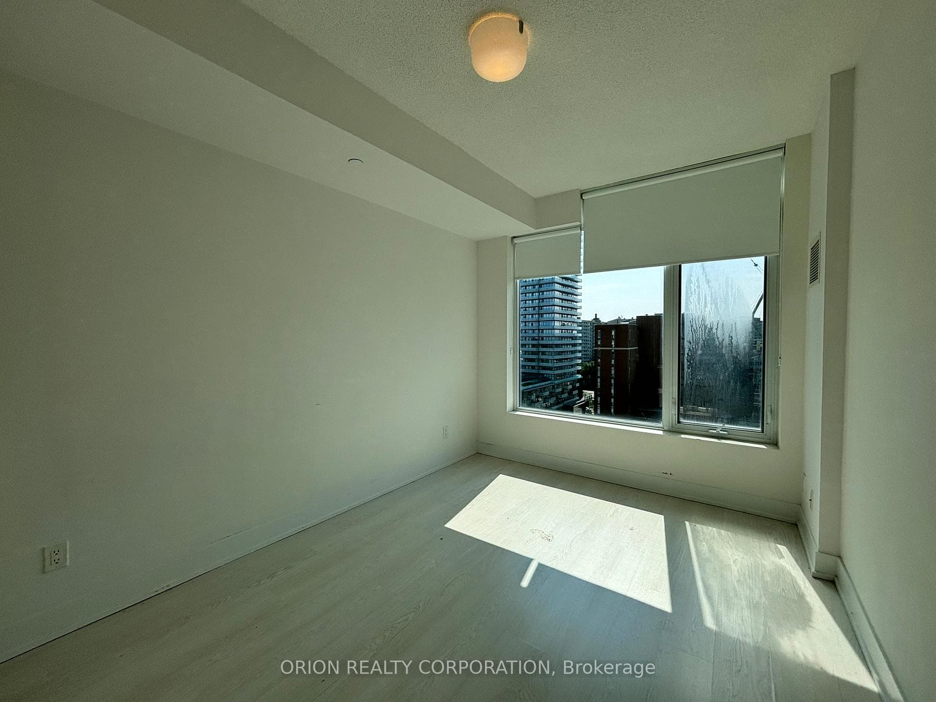 68 Merton Street Unit 1007 photo 20