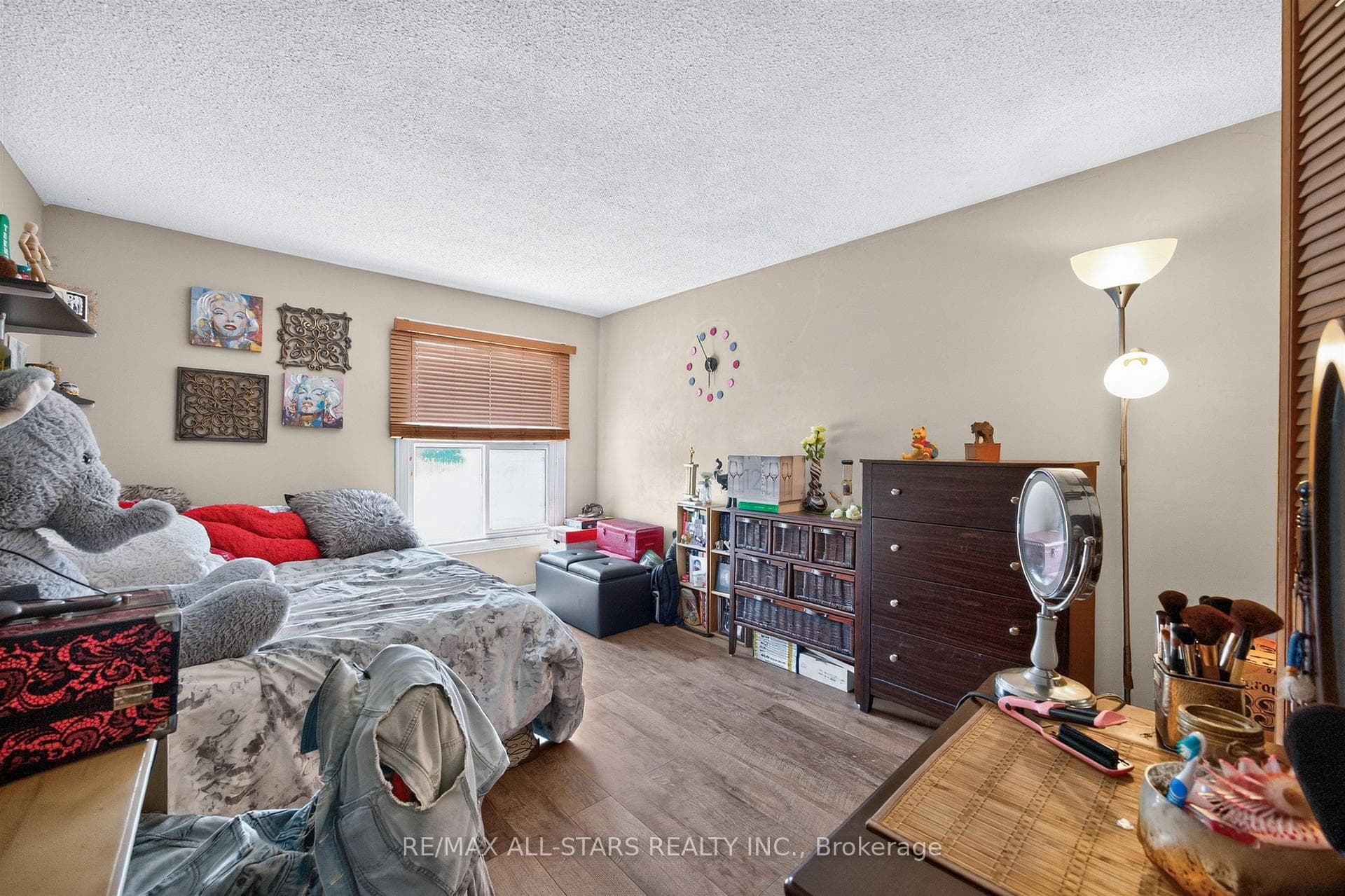 68 Patterson Crescent photo 26