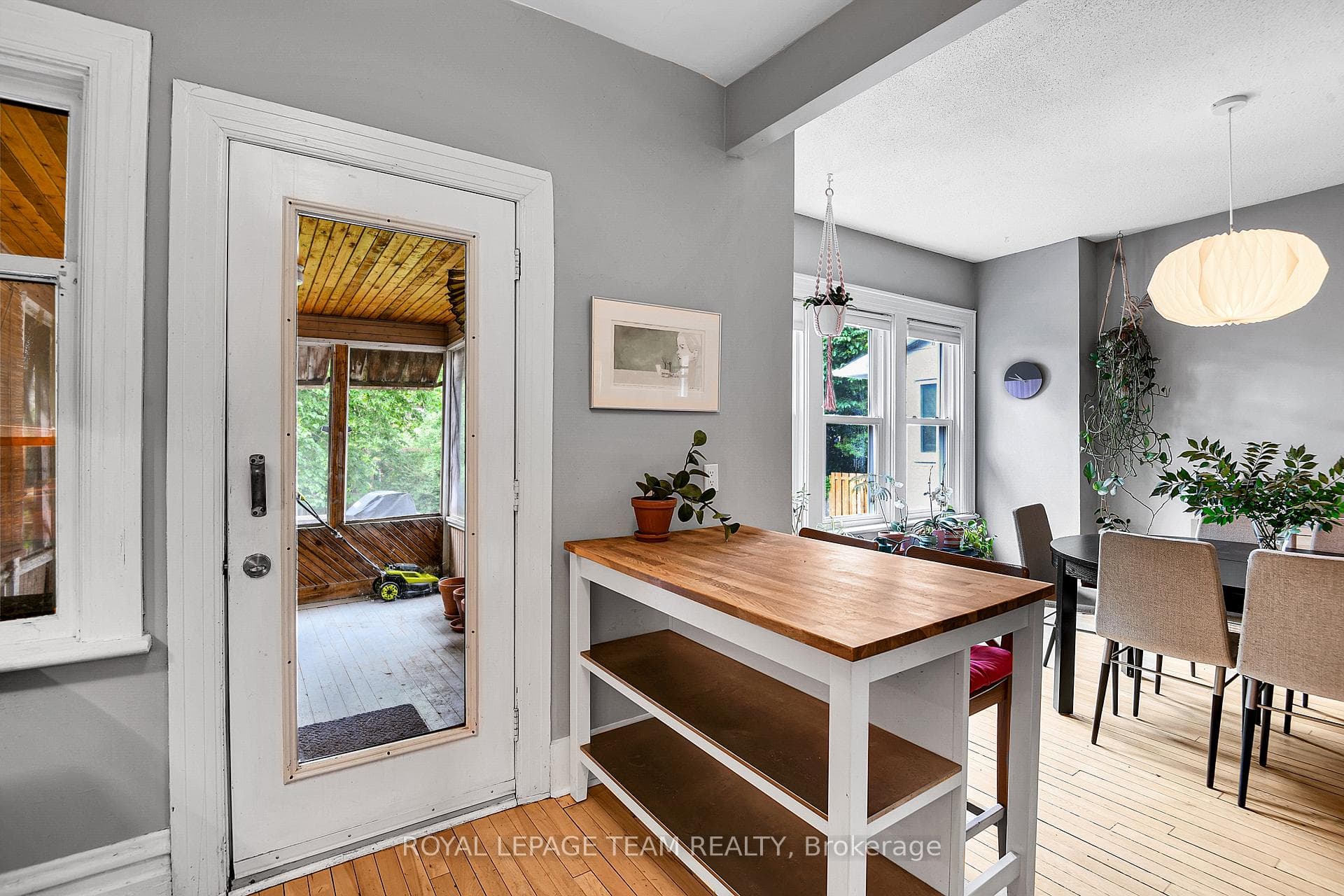 40 Grosvenor Avenue photo 14