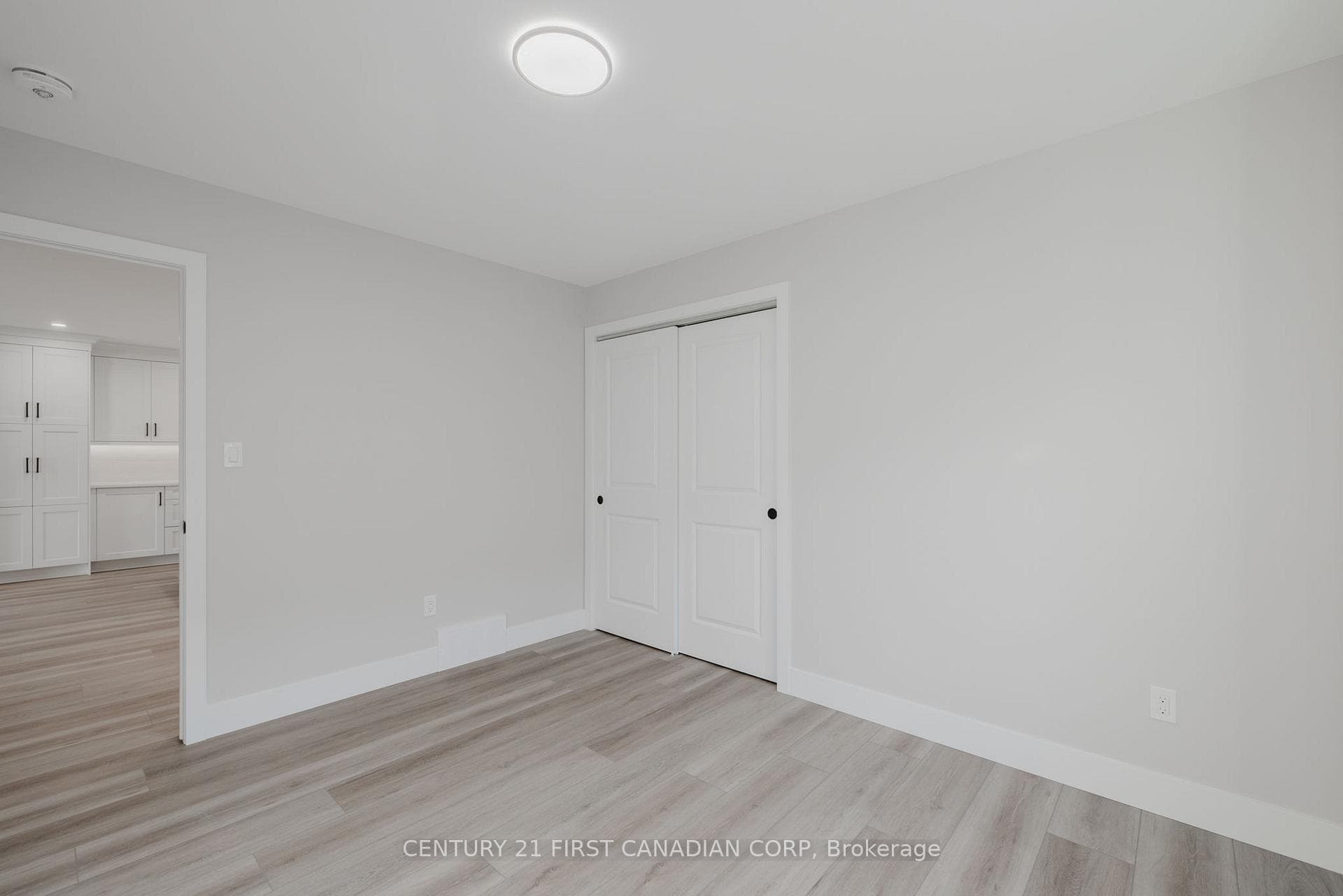 107 Victoria Avenue photo 22