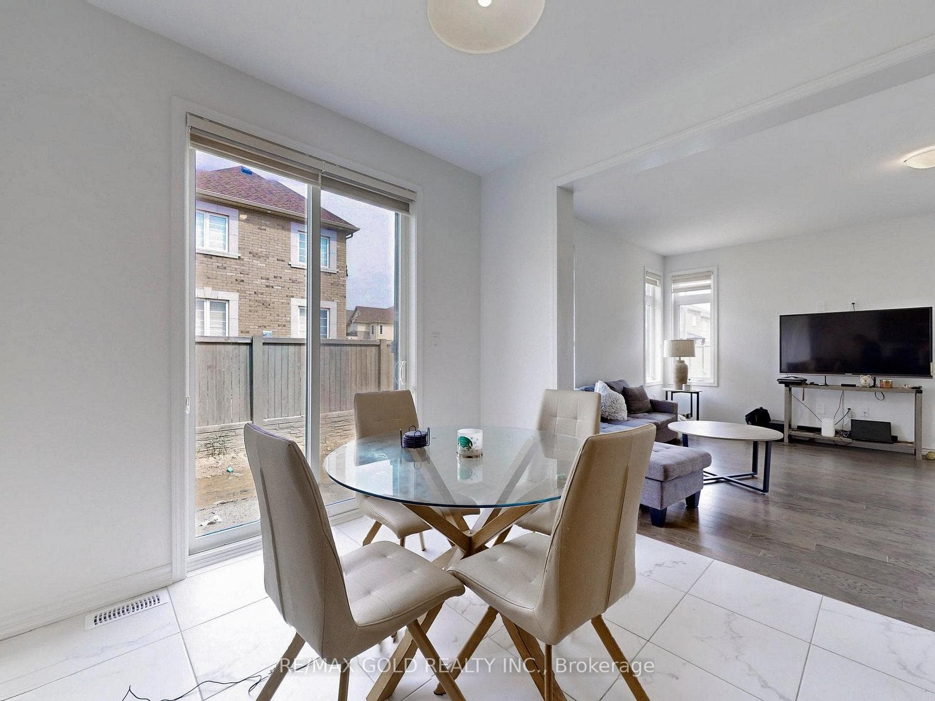 52 keppel Circle photo 18