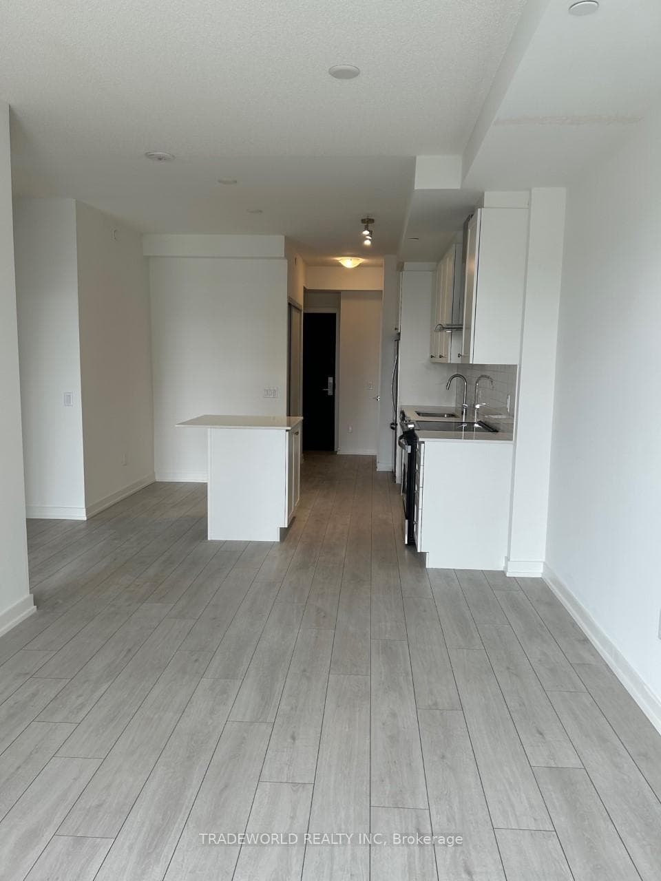 55 Duke Street Unit 315 photo 2