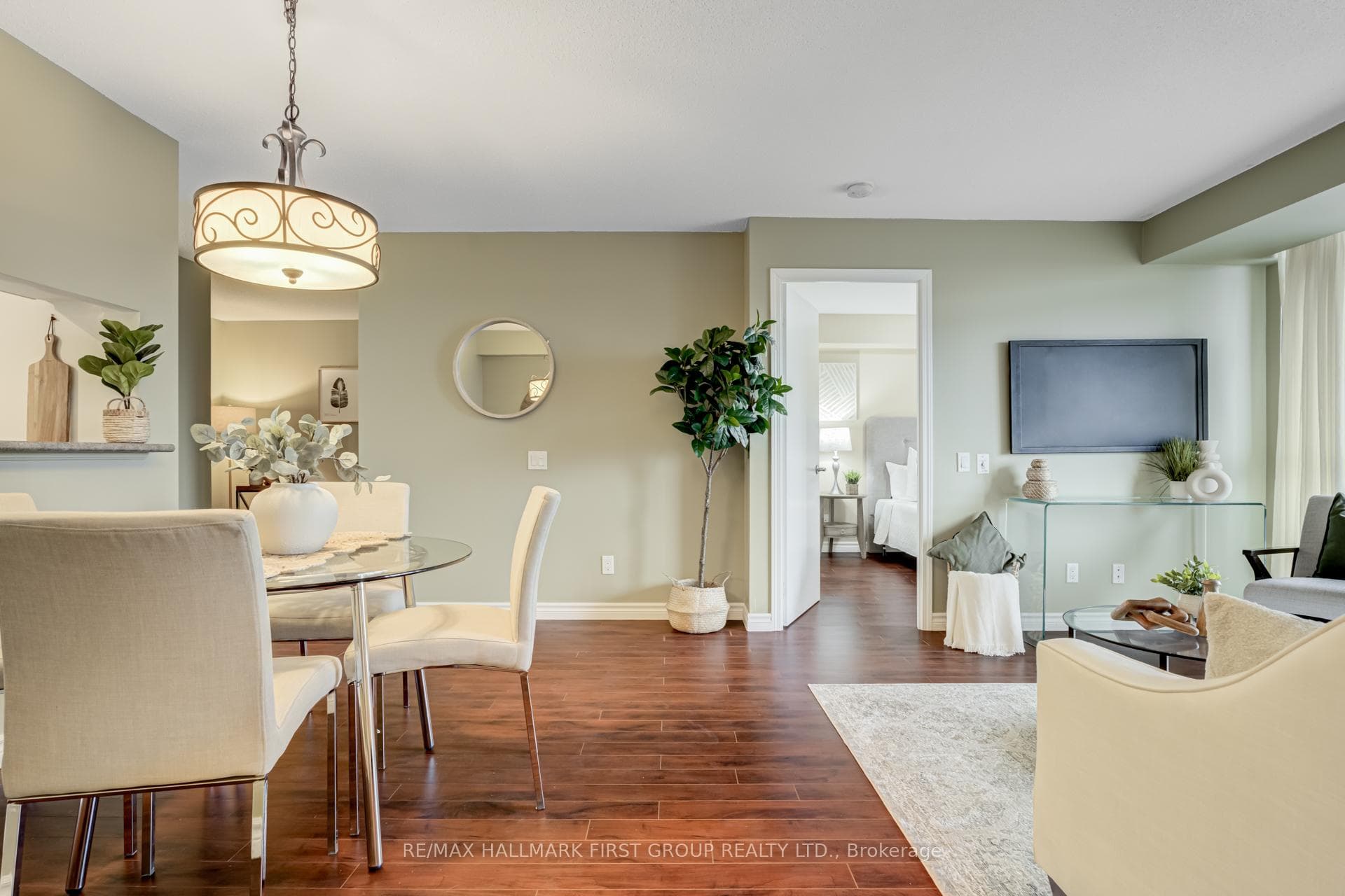 1200 The Esplanade N/A Unit 612 photo 7